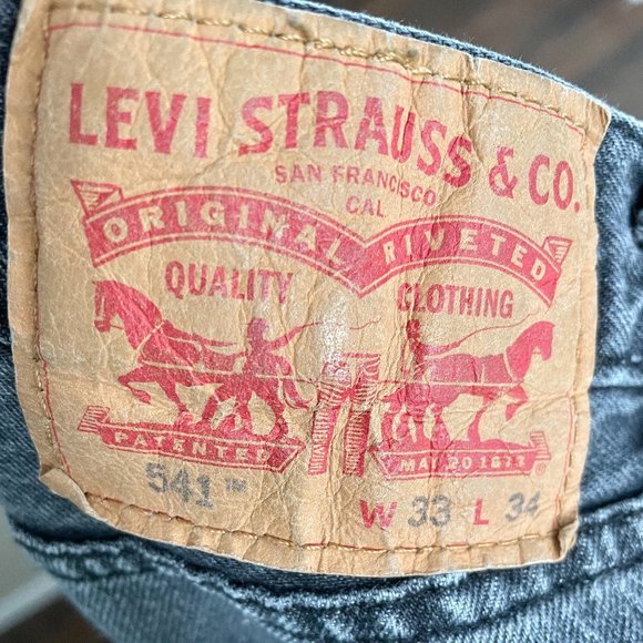 Levi's 541™ Athletic Taper Fit Men's Jeans - Picture 4 of 4